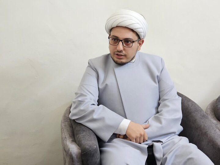 تصاویر/دیدار نماینده ولی‌فقیه در کردستان با جمعی از طلاب شاغل در سازمان عقیدتی سیاسی فراجا