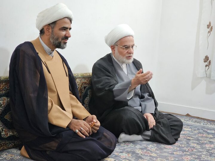 تصاویر/دیدار نماینده ولی‌فقیه در کردستان با جمعی از طلاب شاغل در سازمان عقیدتی سیاسی فراجا