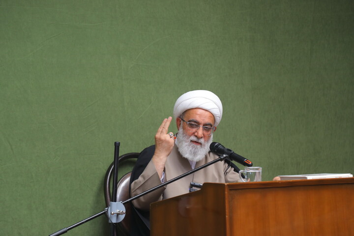 تصاویر/ جلسه افتتاحیه طرح های مدرسه علمیه آیت الله العظمی بروجردی (قدس سرّه) _ (مدرسه خان)