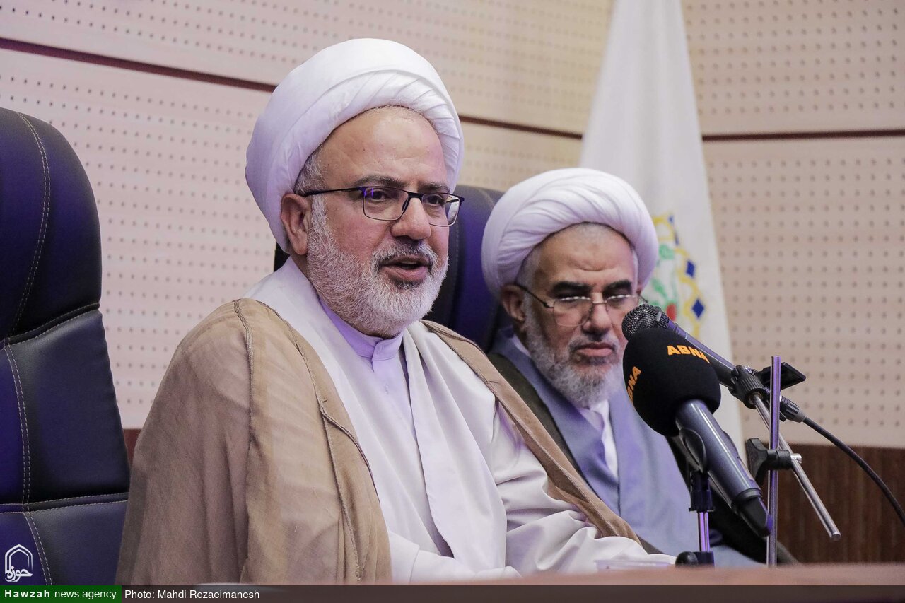 رمز ماندگاری شخصیت‌هایی مانند شهید نصرالله برای نسل جوان تبیین شود