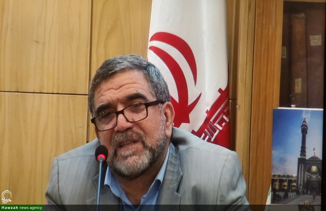 رونمایی از کتاب «مسجد اعظم، یادگار ماندگار آیتاللهالعظمی بروجردی» با بازخوانی تاریخ شفاهی، میراث معماری و هویت وقفی مسجد
