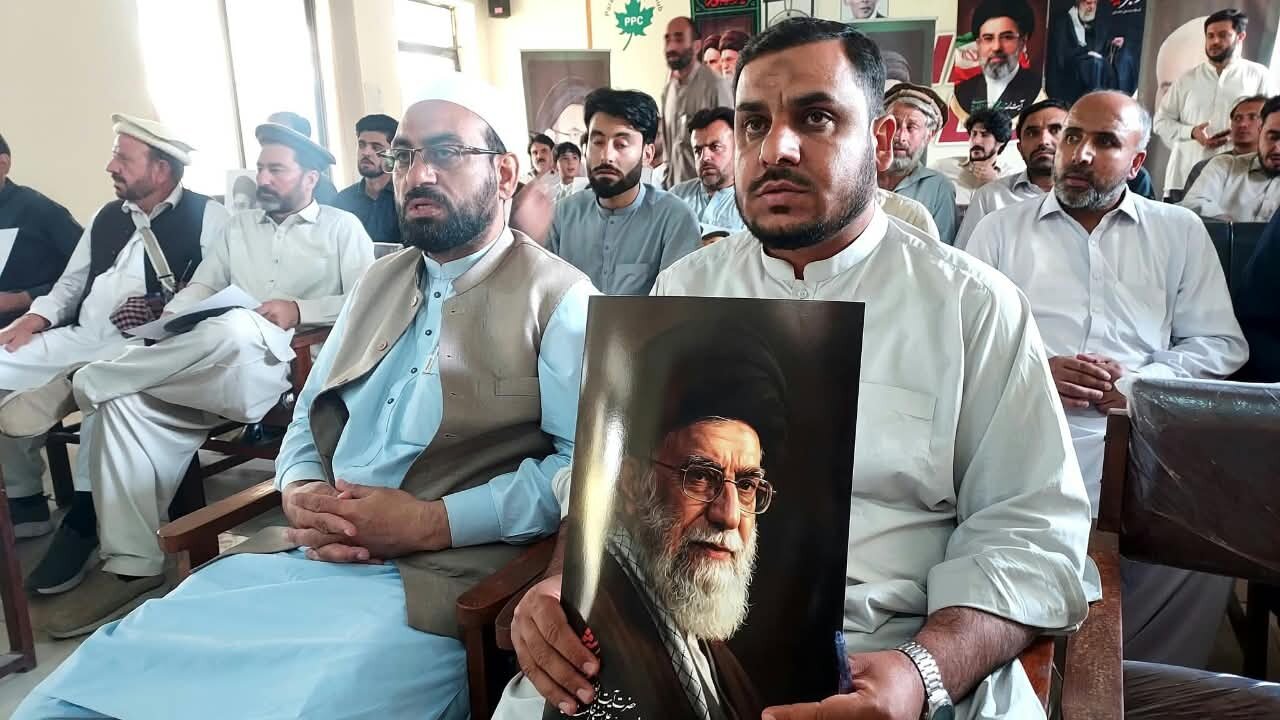 پاراچنار؛حمایت مستضعفین جہان کانفرنس:علماء، سیاسی اور مذہبی رہنماؤں کی شرکت/فلسطین سمیت مظلوم اقوام کی بھرپور حمایت کا اعلان