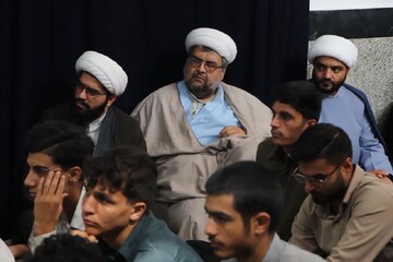تصاویر/| برگزاری سلسله‌ نشست‌های تبیینی در مدرسه علمیه جعفریه قدیمه قاین