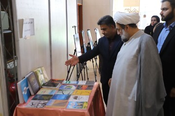 تصاویر/ بازدید نماینده ولی‌فقیه در سیستان و بلوچستان از نمایشگاه کتاب زاهدان