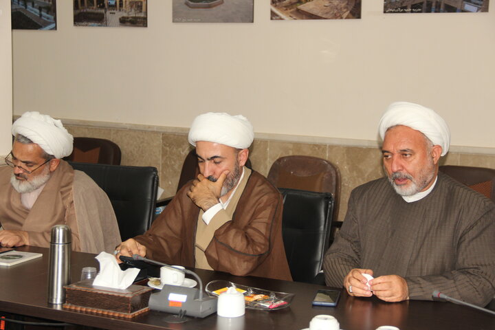 تصاویر / ستاد راهبری جمعیت حوزه علمیه استان قزوین برگزار شد