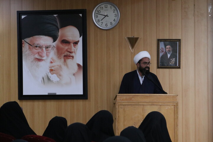 تصاویر/ همایش مبلغین طرح های تبلیغی معاونت تبلیغ حوزه علمیه استان همدان با حضور حجت الاسلام والمسلمین رفیعی معاون تبلیغ حوزه های علمیه