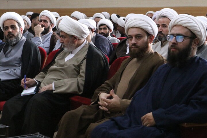 تصاویر/ همایش مبلغین طرح های تبلیغی معاونت تبلیغ حوزه علمیه استان همدان با حضور حجت الاسلام والمسلمین رفیعی معاون تبلیغ حوزه های علمیه
