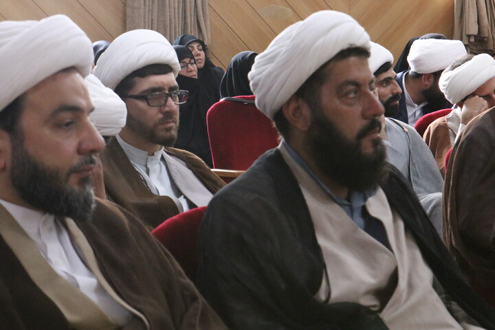 تصاویر/ همایش مبلغین طرح های تبلیغی معاونت تبلیغ حوزه علمیه استان همدان با حضور حجت الاسلام والمسلمین رفیعی معاون تبلیغ حوزه های علمیه