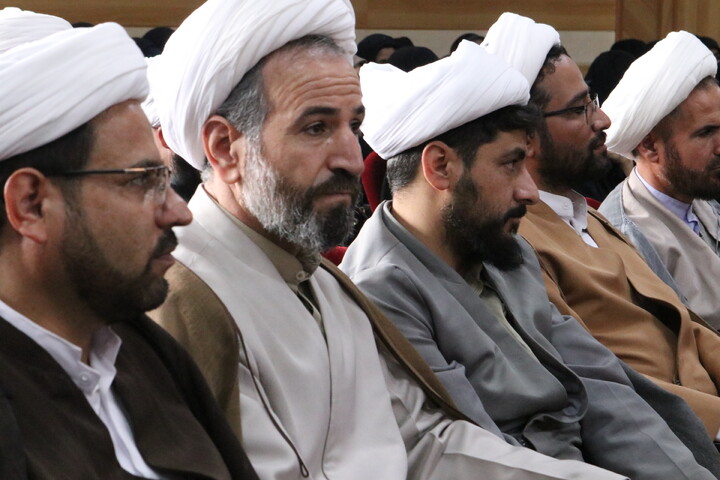 تصاویر/ همایش مبلغین طرح های تبلیغی معاونت تبلیغ حوزه علمیه استان همدان با حضور حجت الاسلام والمسلمین رفیعی معاون تبلیغ حوزه های علمیه
