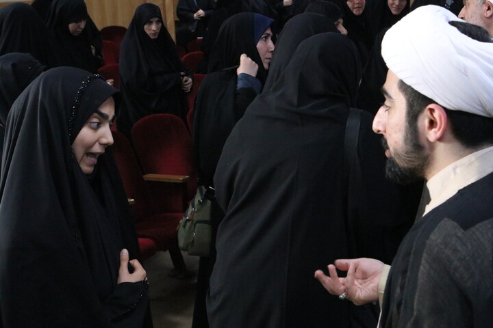 تصاویر/ همایش مبلغین طرح های تبلیغی معاونت تبلیغ حوزه علمیه استان همدان با حضور حجت الاسلام والمسلمین رفیعی معاون تبلیغ حوزه های علمیه