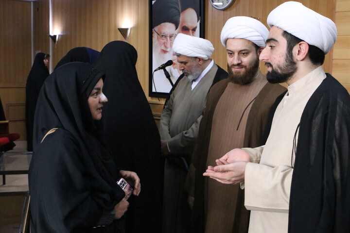 تصاویر/ همایش مبلغین طرح های تبلیغی معاونت تبلیغ حوزه علمیه استان همدان با حضور حجت الاسلام والمسلمین رفیعی معاون تبلیغ حوزه های علمیه