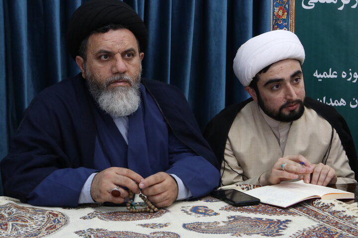 تصاویر/ نشست صمیمی رابطین طرح هجرت و طرح امین طلاب خواهر و برادر حوزه علمیه همدان