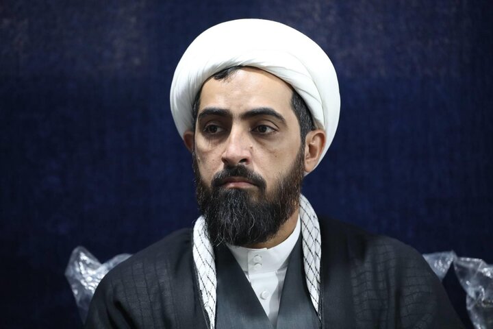 بازدید حجت الاسلام والمسلمین احمد فرخ مسئول دبیرخانه شورای عالی حوزه های علمیه  از مدرسه علمیه آل یاسین قم