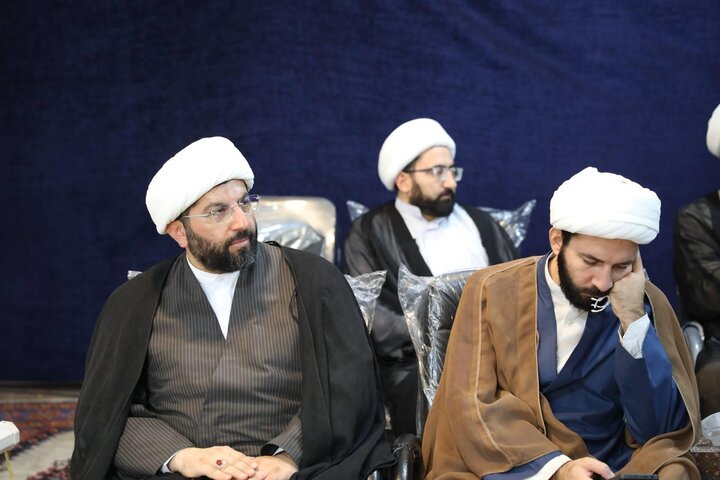 بازدید حجت الاسلام والمسلمین احمد فرخ مسئول دبیرخانه شورای عالی حوزه های علمیه  از مدرسه علمیه آل یاسین قم
