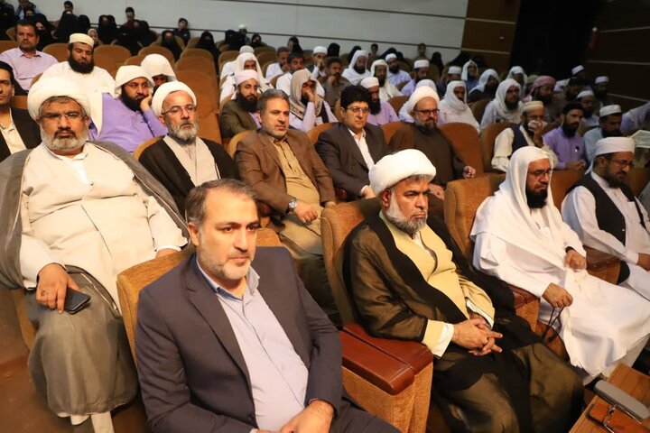 تصاویر/ آیین آغاز سال تحصیلی مؤسسه علوم اسلامی خاتم‌النبیین(ص) در زاهدان