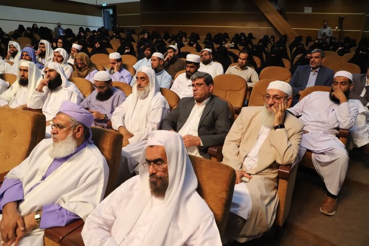 تصاویر/ آیین آغاز سال تحصیلی مؤسسه علوم اسلامی خاتم‌النبیین(ص) در زاهدان