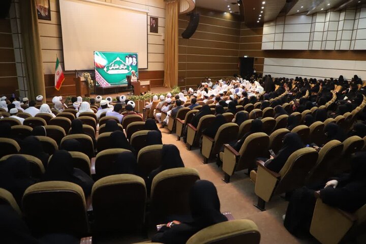 تصاویر/ آیین آغاز سال تحصیلی مؤسسه علوم اسلامی خاتم‌النبیین(ص) در زاهدان