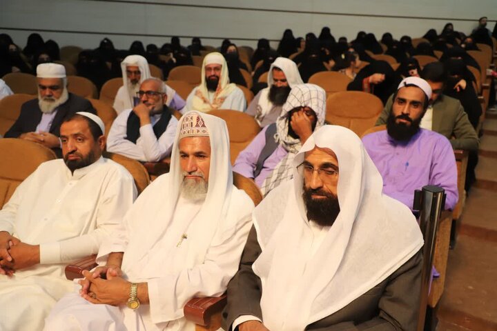 تصاویر/ آیین آغاز سال تحصیلی مؤسسه علوم اسلامی خاتم‌النبیین(ص) در زاهدان