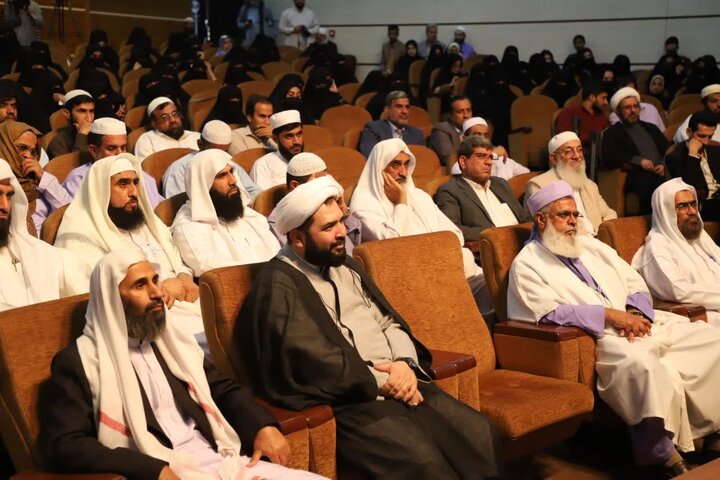 تصاویر/ آیین آغاز سال تحصیلی مؤسسه علوم اسلامی خاتم‌النبیین(ص) در زاهدان