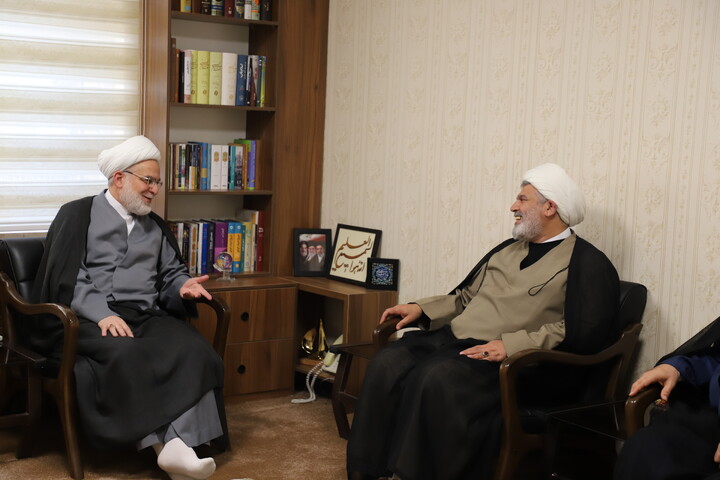 تصاویر/دیدار معاون تبلیغ و امور فرهنگی حوزه های علمیه با نماینده ولی فقیه در استان کردستان
