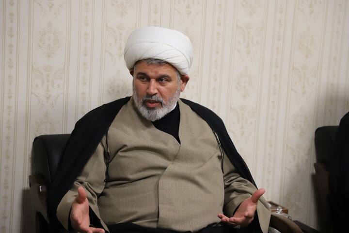 تصاویر/دیدار معاون تبلیغ و امور فرهنگی حوزه های علمیه با نماینده ولی فقیه در استان کردستان
