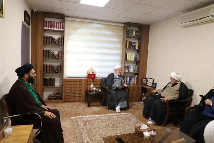 تصاویر/دیدار معاون تبلیغ و امور فرهنگی حوزه های علمیه با نماینده ولی فقیه در استان کردستان