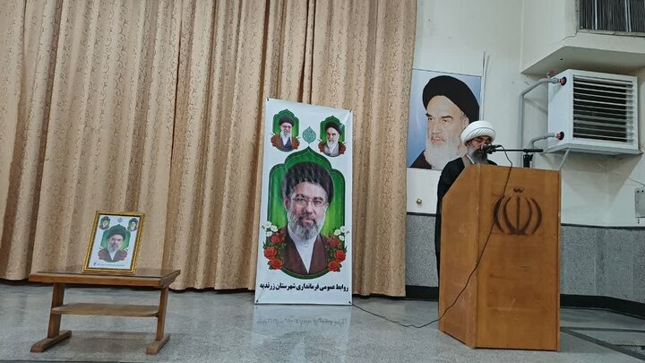 تصاویر/همایش هم‌اندیشی ائمه جمعه، ائمه جماعات و هیئت‌ امنای مساجد زرندیه