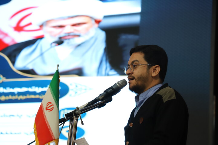 تصاویر/همایش روحانیون تبلیغی استان با حضور و سخنرانی معاون تبلیغ و امور فرهنگی حوزه های علمیه