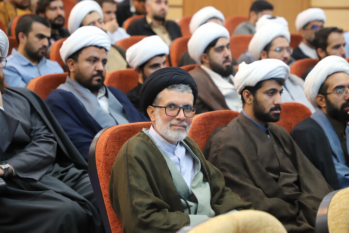 تصاویر/همایش روحانیون تبلیغی استان با حضور و سخنرانی معاون تبلیغ و امور فرهنگی حوزه های علمیه