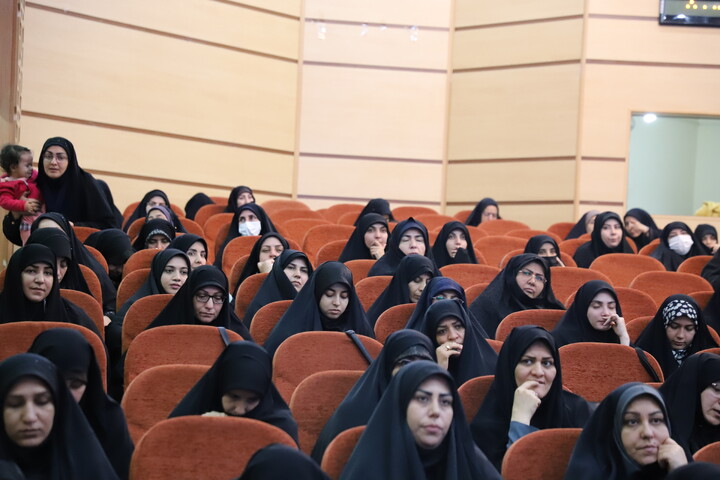 تصاویر/همایش روحانیون تبلیغی استان با حضور و سخنرانی معاون تبلیغ و امور فرهنگی حوزه های علمیه