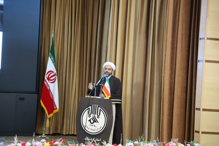 تصاویر/همایش روحانیون تبلیغی استان با حضور و سخنرانی معاون تبلیغ و امور فرهنگی حوزه های علمیه