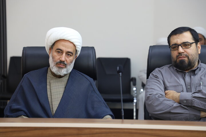 تصاویر/ جلسه قرارگاه بلاغ مبین کردستان با حضور معاون تبلیغ و امور فرهنگی حوزه های علمیه کشور