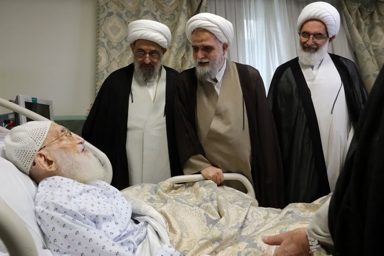 Wawakilishi wa Kiongozi Mkuu wa Mapinduzi Iran, Wamtembelea Ayatullah al-Udhma Nuri Hamadani Hospitalini + Picha