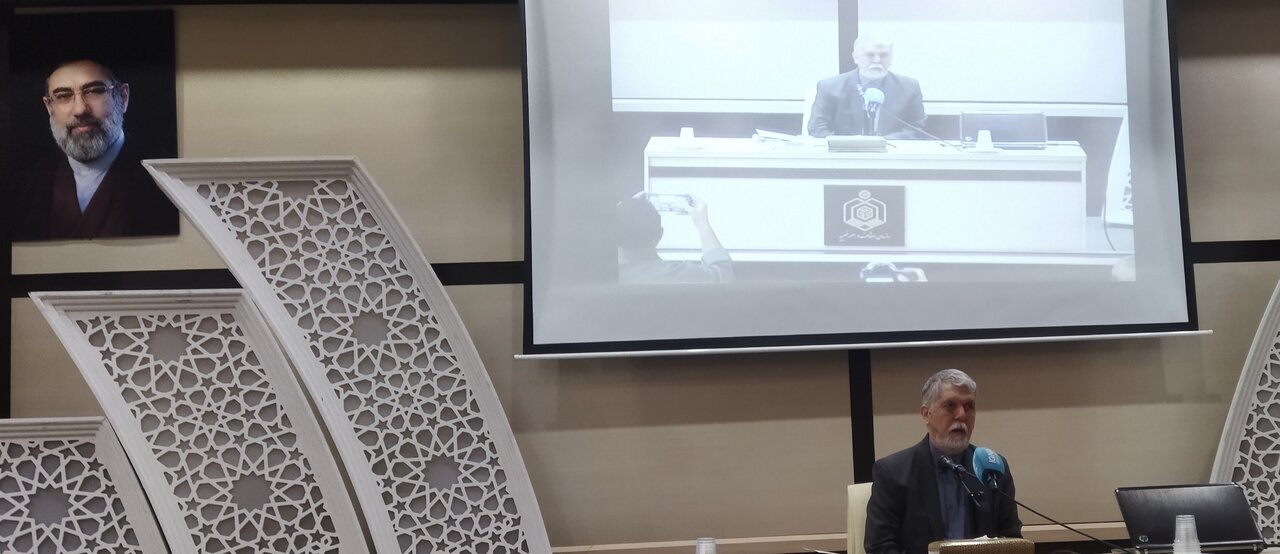 تدوین آیین‌نامه‌های حوزه تخصصی برای انتخاب خادمان قرآن کریم