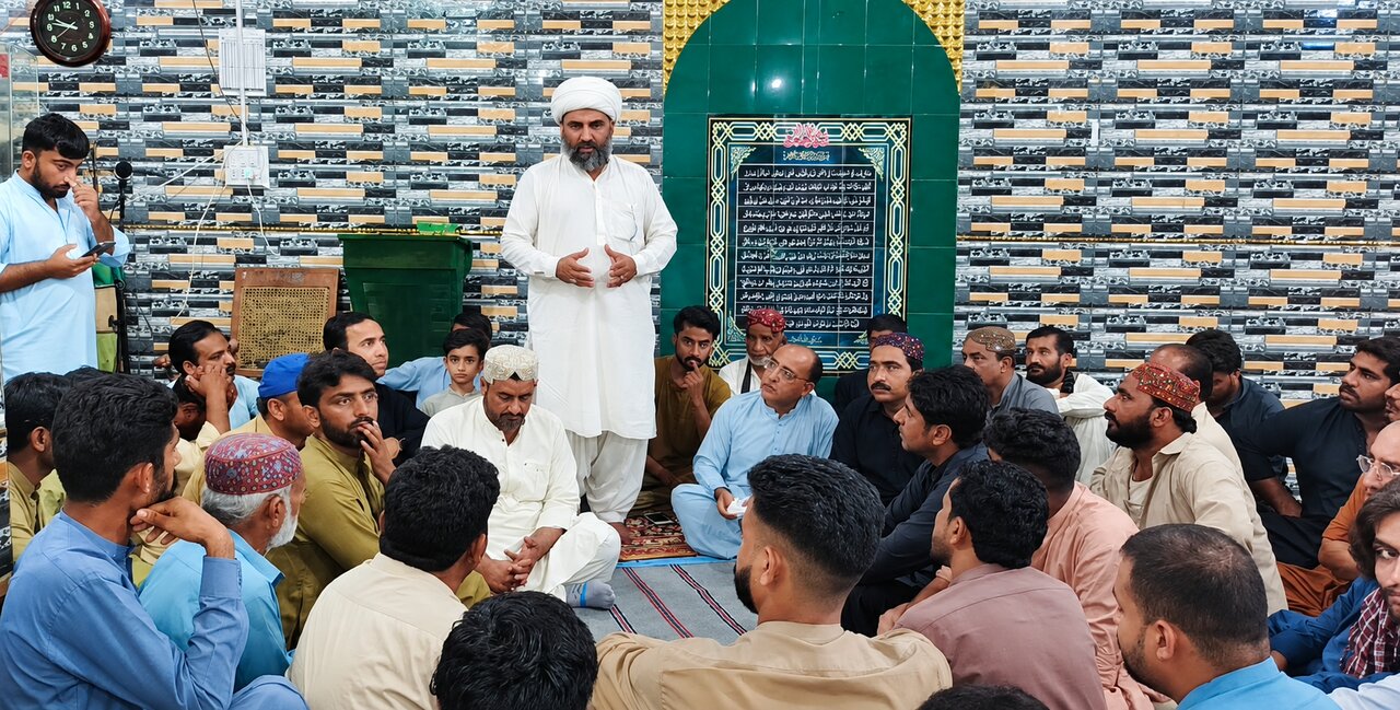 جیکب آباد؛ نوجوانوں کی رہبرِ شہید، مجتہدین، علماء اور رہبرِ انقلاب سے عقیدت کا اظہار
