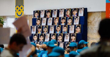 جای کودکان شهید میناب در جشنواره کودک خالی نماند