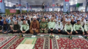 تصاویر/ اقامه نماز جمعه عبادی سیاسی بیرجند