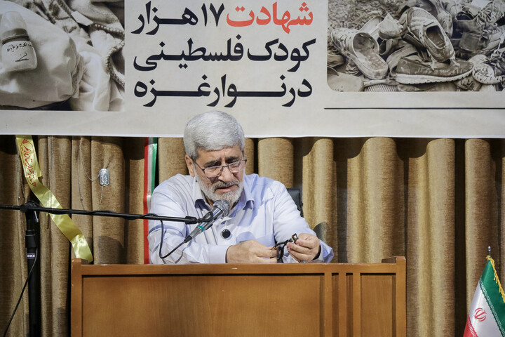 تصاویر/ یادواره شهدای دفاع مقدس و بزرگداشت امام شهید و شهدای جنگ رمضان در مرکز تخصصی اخلاق و معنویت آیت الله سعادت پرور ره
