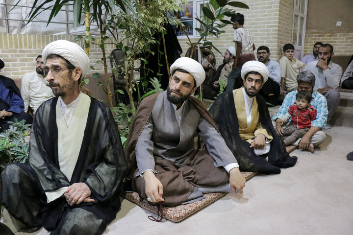 تصاویر/ یادواره شهدای دفاع مقدس و بزرگداشت امام شهید و شهدای جنگ رمضان در مرکز تخصصی اخلاق و معنویت آیت الله سعادت پرور ره
