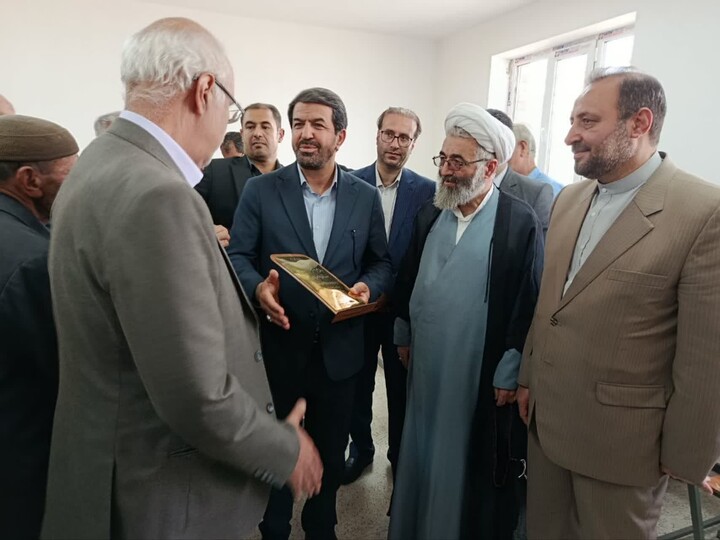 تصاویر / افتتاح مدرسه ۷ کلاسه «بامداد امید» در روستای بیان نهاوند