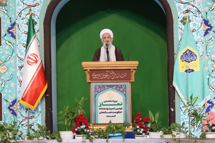 تصاویر/ نماز عبادی سیاسی جمعه در شهرستان ساری