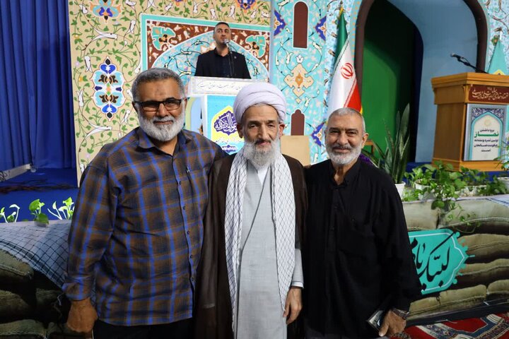 تصاویر/ نماز عبادی سیاسی جمعه در شهرستان ساری