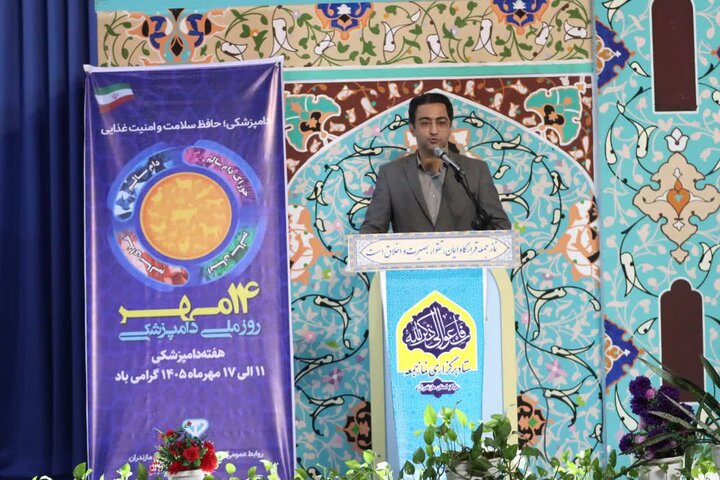 تصاویر/ نماز عبادی سیاسی جمعه در شهرستان ساری