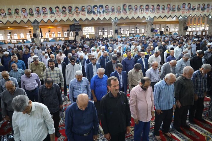 تصاویر/ نماز عبادی سیاسی جمعه در شهرستان ساری