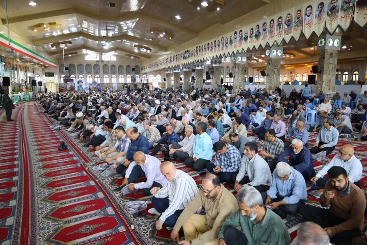 تصاویر/ نماز عبادی سیاسی جمعه در شهرستان ساری