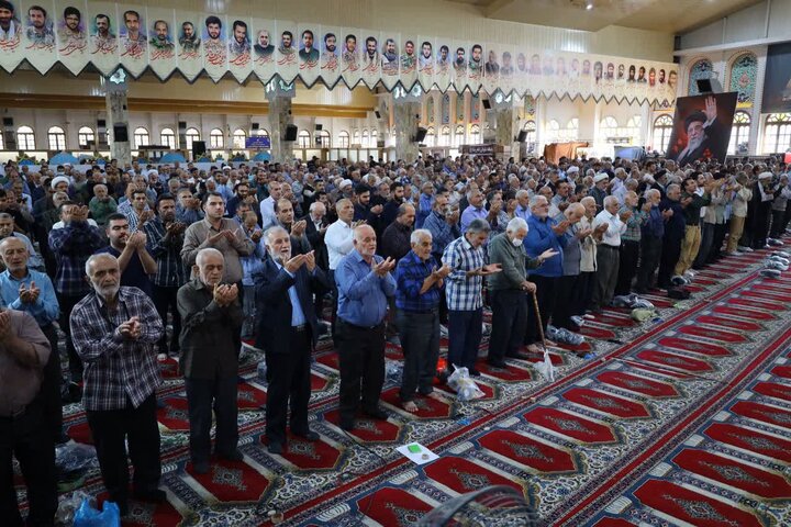 تصاویر/ نماز عبادی سیاسی جمعه در شهرستان ساری