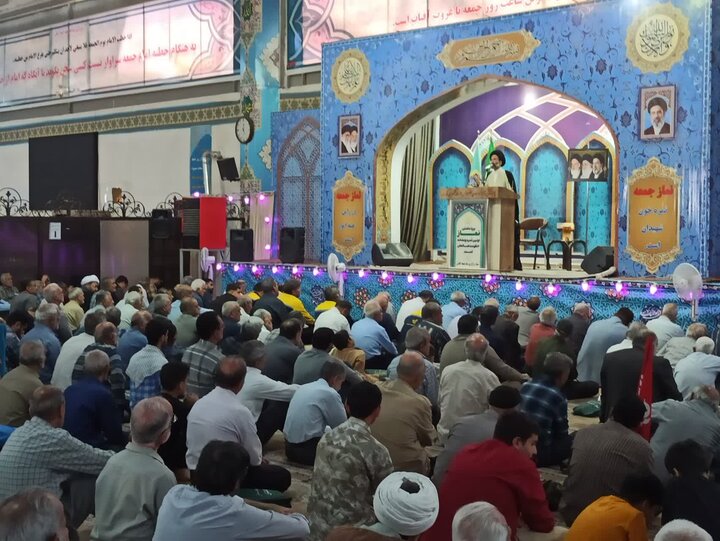 تصاویر/ نمازعبادی سیاسی جمعه کاشان