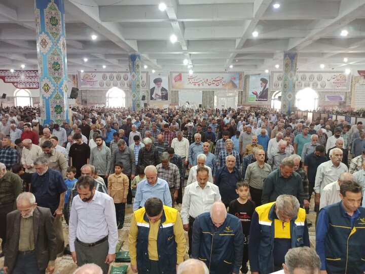 تصاویر/ نمازعبادی سیاسی جمعه کاشان