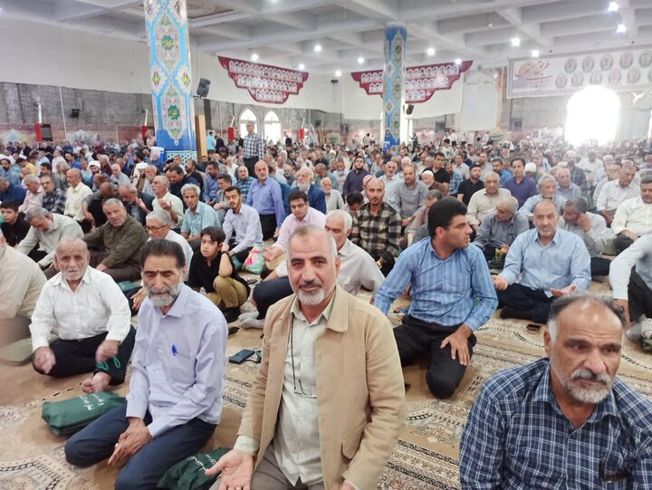 تصاویر/ نمازعبادی سیاسی جمعه کاشان