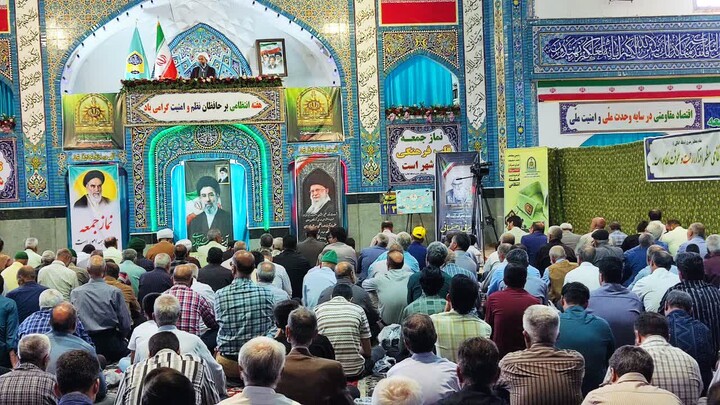 تصاویر| نماز جمعه عبادی، سیاسی بیرجند